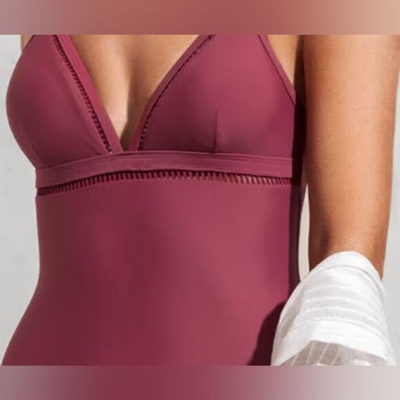 Cupshe lace up back one piece swimsuit size medium - Picture 2 of 4